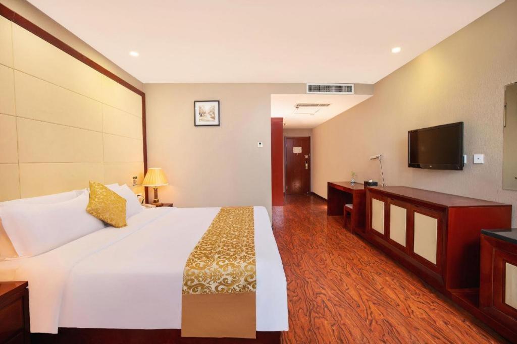Greentree Inn Taiyuan Pingyang Road Business Hotel Экстерьер фото