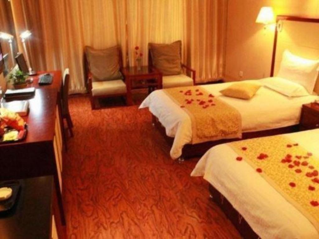 Greentree Inn Taiyuan Pingyang Road Business Hotel Экстерьер фото