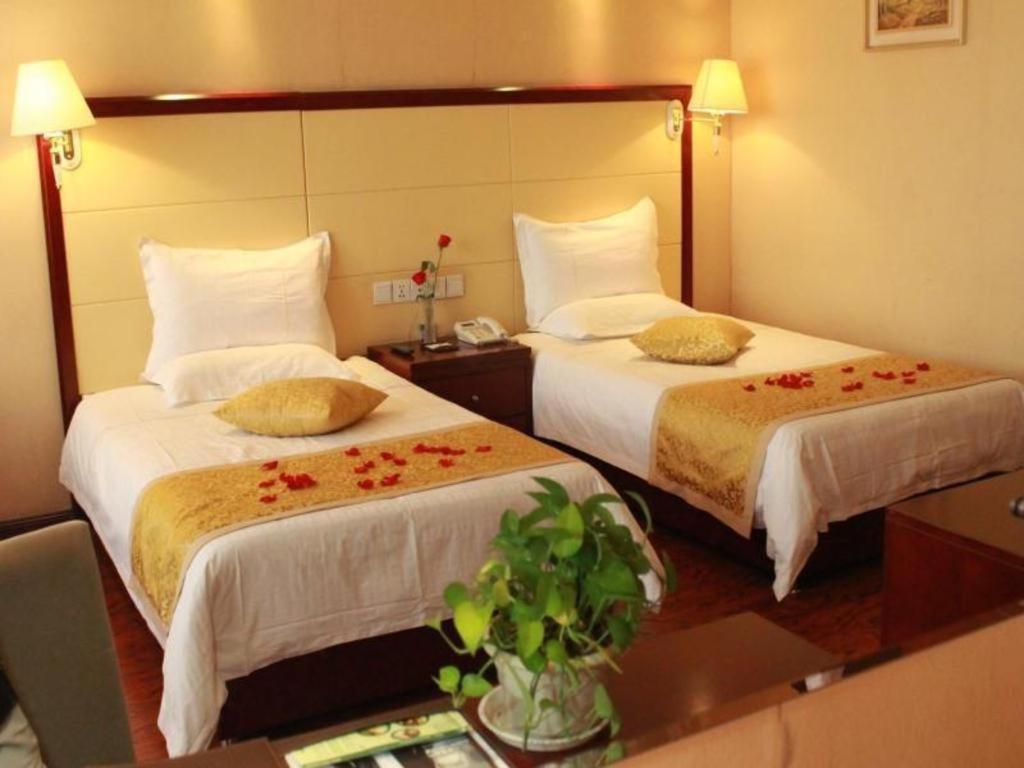 Greentree Inn Taiyuan Pingyang Road Business Hotel Экстерьер фото