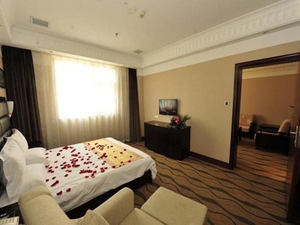 Greentree Inn Taiyuan Pingyang Road Business Hotel Экстерьер фото